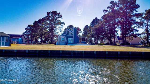 112 Canadian Goose Drive, Currituck, NC 27929