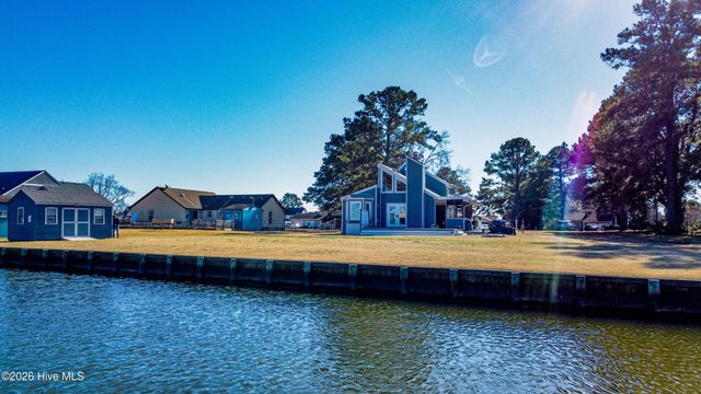 112 Canadian Goose Drive, Currituck, NC 27929