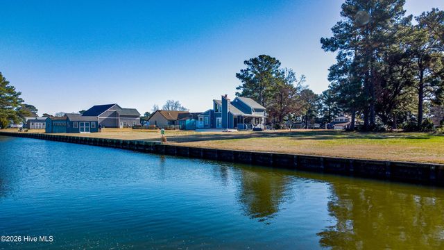 112 Canadian Goose Drive, Currituck, NC 27929