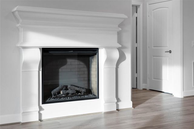 6804 Westview Drive 3404, Houston, TX 77055