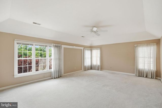 10417 SNOW POINT DR, Bethesda, MD 20814