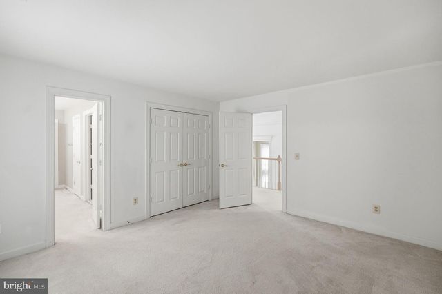 10417 SNOW POINT DR, Bethesda, MD 20814
