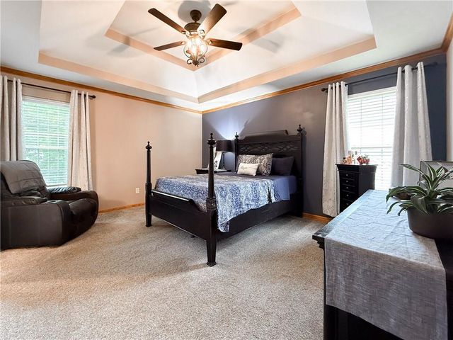19205 E COLONY Court, Independence, MO 64058