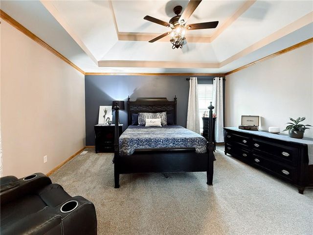 19205 E COLONY Court, Independence, MO 64058