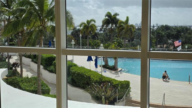 7900 Harbor Island Dr 703, North Bay Village, FL 33141