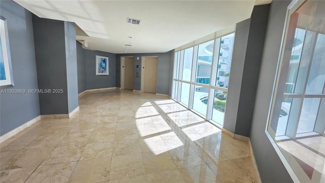 7900 Harbor Island Dr 703, North Bay Village, FL 33141