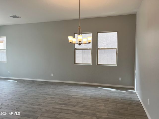 15963 W Montana De Oro Drive, Surprise, AZ 85387