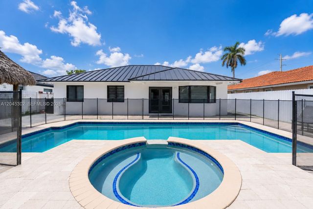 14712 SW 176th Ter, Miami, FL 33187