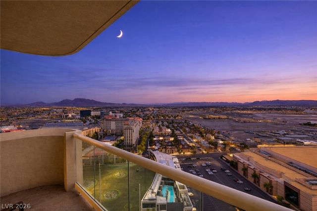 145 East HARMON Avenue 2620, Las Vegas, NV 89109