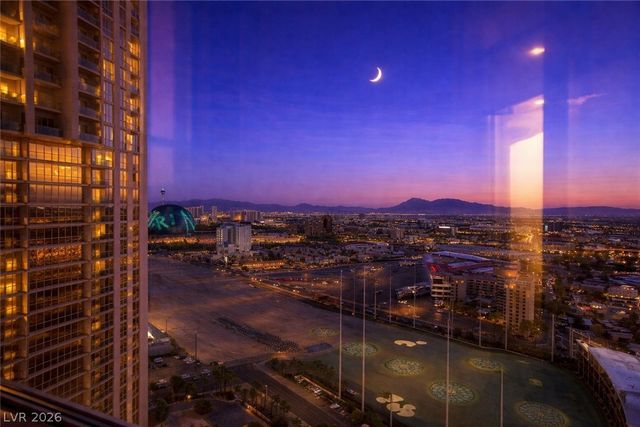 145 East HARMON Avenue 2620, Las Vegas, NV 89109