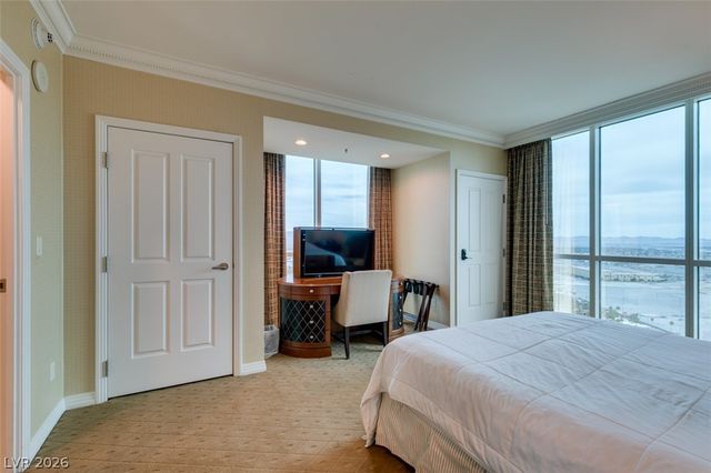 145 East HARMON Avenue 2620, Las Vegas, NV 89109