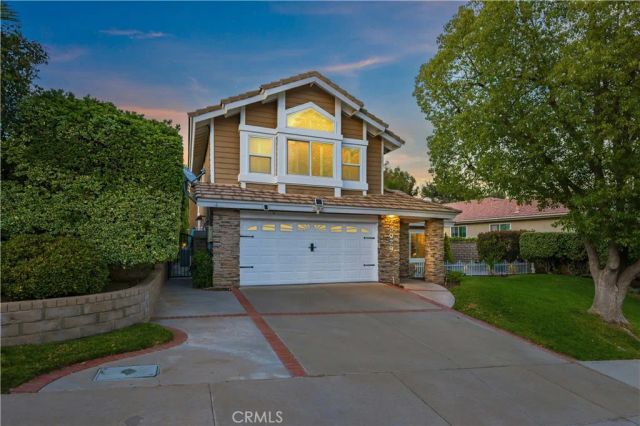 22029 Rodeffer Place, Saugus, CA 91350