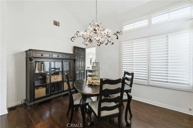 22029 Rodeffer Place, Saugus, CA 91350