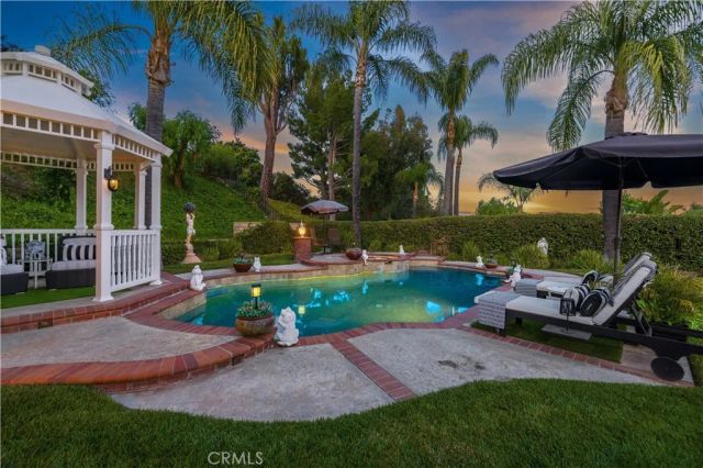 22029 Rodeffer Place, Saugus, CA 91350