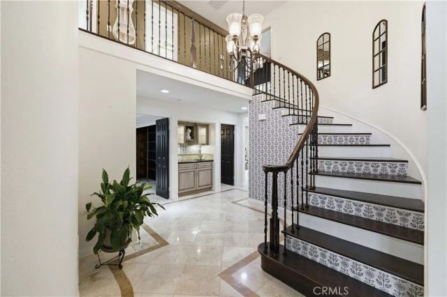 22029 Rodeffer Place, Saugus, CA 91350