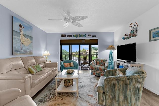 340 THREE LAKES LANE F, Venice, FL 34285