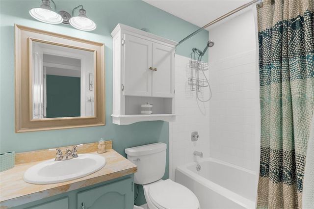 340 THREE LAKES LANE F, Venice, FL 34285