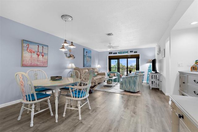 340 THREE LAKES LANE F, Venice, FL 34285