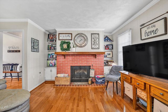 230 Pinehaven RD, Fincastle, VA 24090