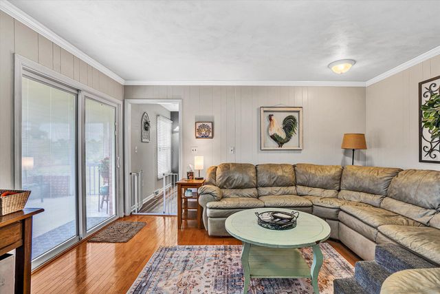 230 Pinehaven RD, Fincastle, VA 24090