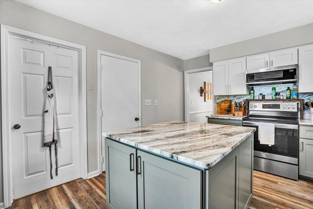 230 Pinehaven RD, Fincastle, VA 24090