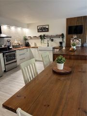 283 Woodland Rd 283, Palm Springs, FL 33461