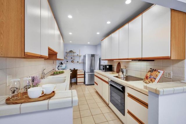 1033 Shell Boulevard 7, Foster City, CA 94404