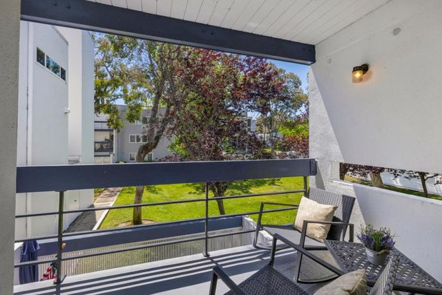 1033 Shell Boulevard 7, Foster City, CA 94404