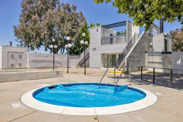 1033 Shell Boulevard 7, Foster City, CA 94404