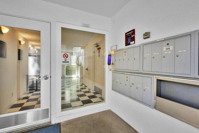 1033 Shell Boulevard 7, Foster City, CA 94404