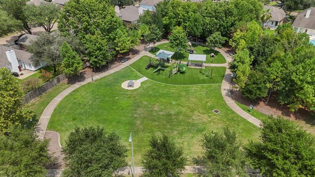 11711 Meadowchase Drive, Houston, TX 77065