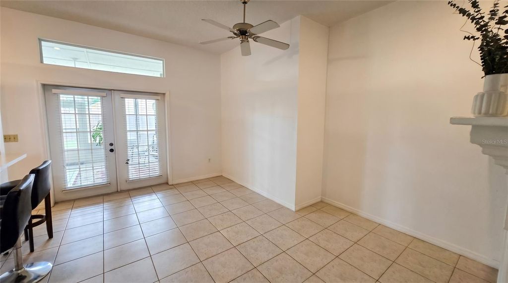 Image 12 of property listing at 2003 TIPTREE CIRCLE, Orlando, FL 32837