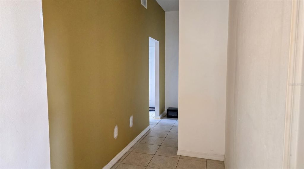 Image 29 of property listing at 2003 TIPTREE CIRCLE, Orlando, FL 32837