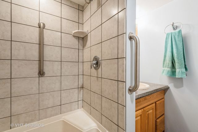 7430 Keeler Avenue, Skokie, IL 60076