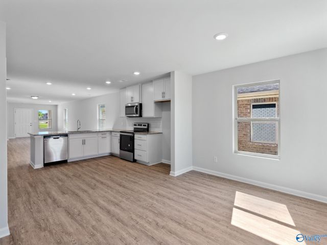 28058 Caperton Drive, Harvest, AL 35749