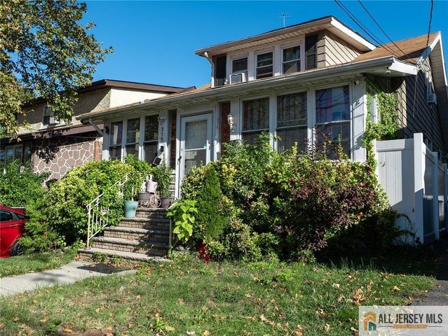 315 Winans Avenue, Hillside, NJ 07205