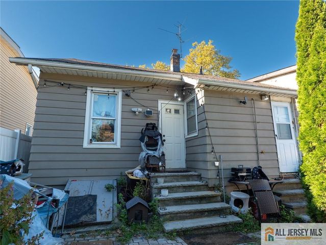 315 Winans Avenue, Hillside, NJ 07205