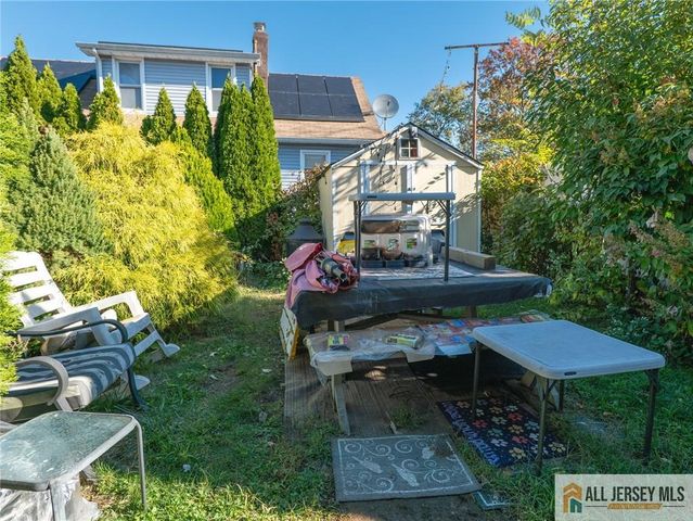 315 Winans Avenue, Hillside, NJ 07205