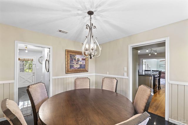 1757 Fox Rd, Pensacola, FL 32503