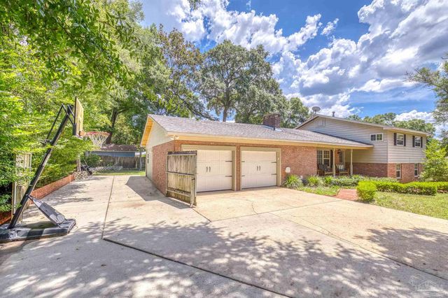 1757 Fox Rd, Pensacola, FL 32503