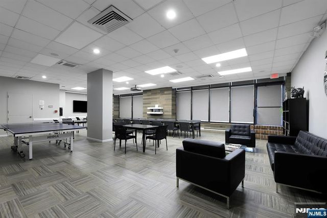 770 Anderson Avenue 21H, Cliffside Park, NJ 07010