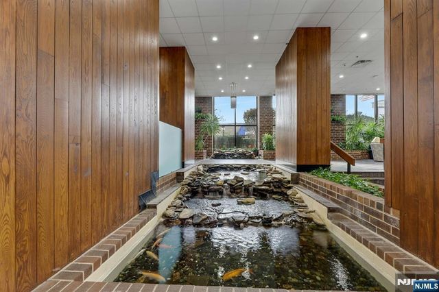 770 Anderson Avenue 21H, Cliffside Park, NJ 07010
