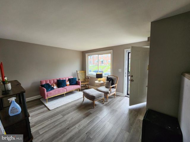 3912 KENYON AVE, Baltimore, MD 21213