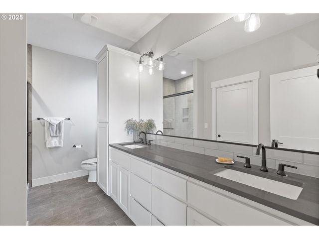 520 Nw 117TH St, Vancouver, WA 98685