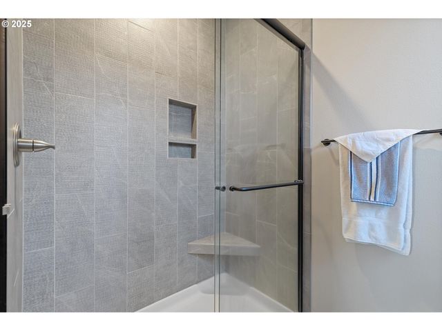 520 Nw 117TH St, Vancouver, WA 98685