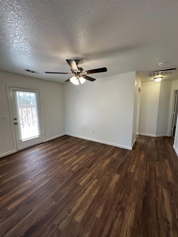 2253 N San Pablo Avenue, Fresno, CA 93704