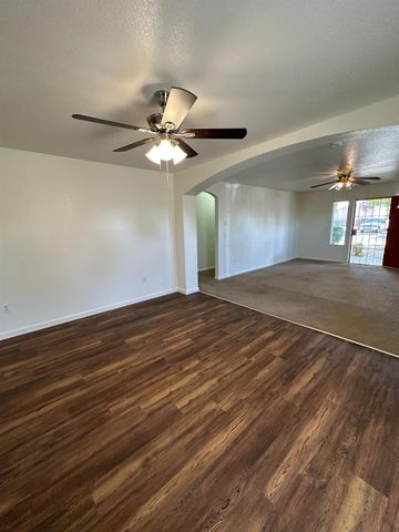 2253 N San Pablo Avenue, Fresno, CA 93704