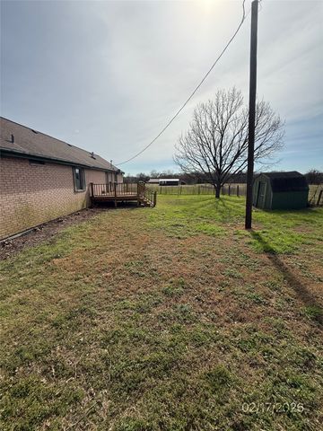 104 S Lilly Street, Kosse, TX 76653