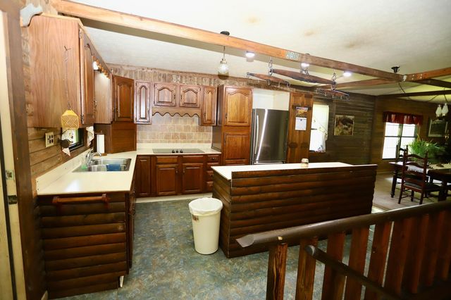 2727 Panhandle Road, Delaware, OH 43015