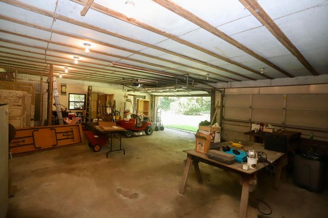 2727 Panhandle Road, Delaware, OH 43015